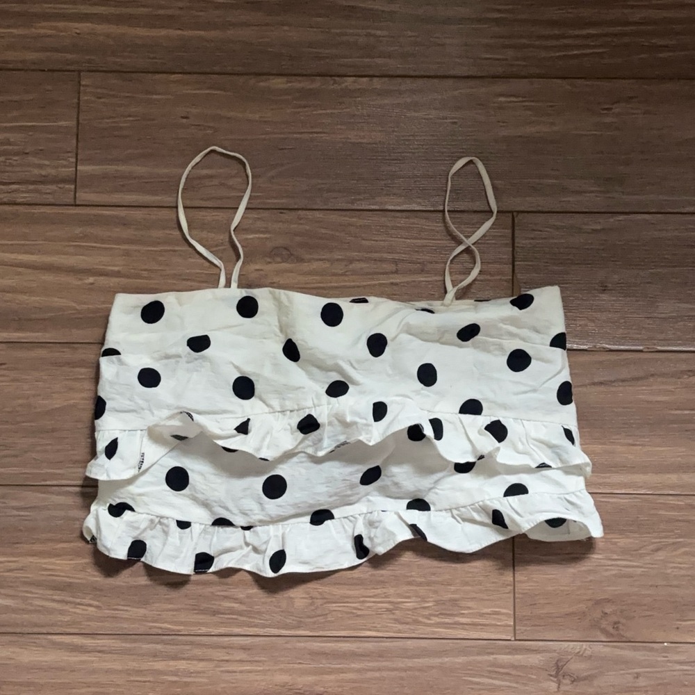 TOPSHOP Polka Dot Ruffle Crop Top - Black & White - Picture 2 of 5